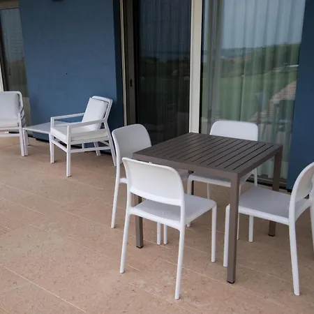 Relais Del Garda 度假居 *