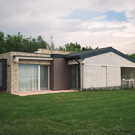 Relais Del Garda بيت للعطل *