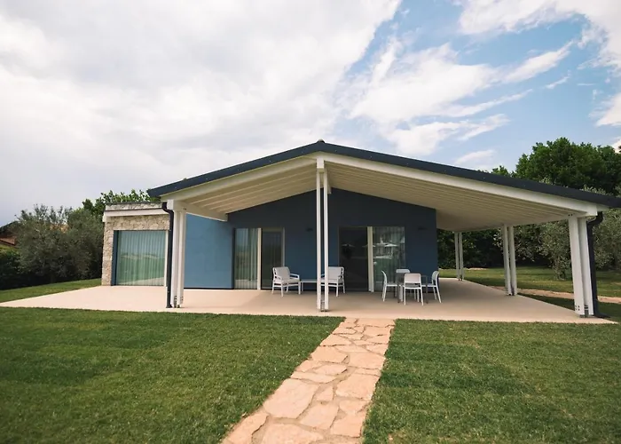 Relais Del Garda لاتيزي